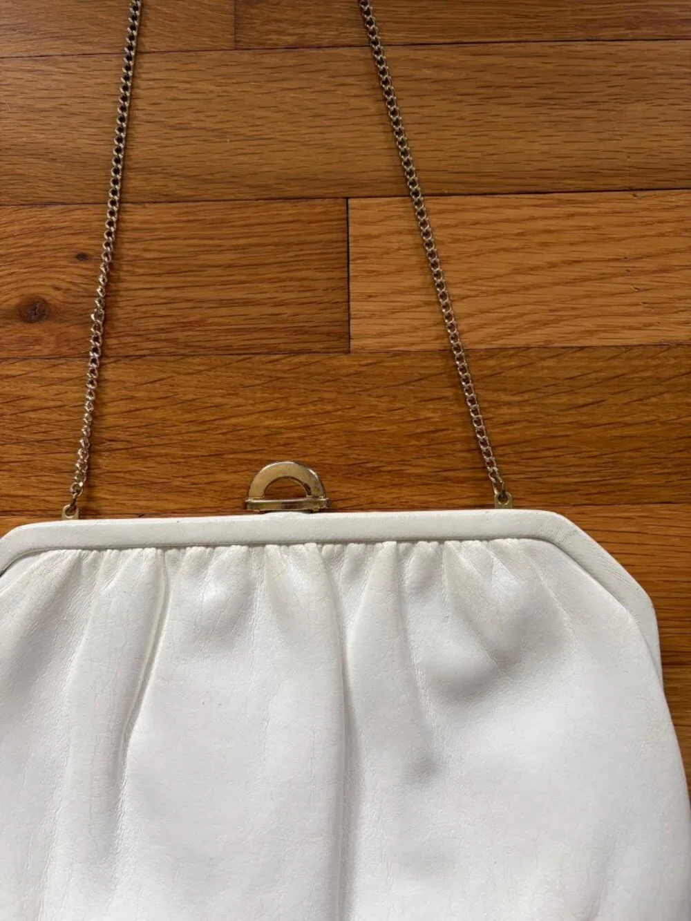Vintage White Mardane Clutch Purse Chain Strap Shoulder Bag Gold Tone Mirror Wed